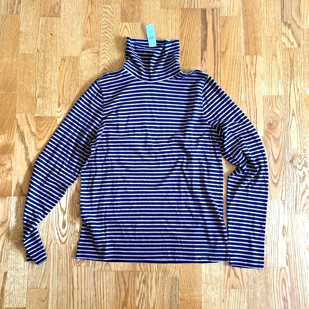 J Crew women’s tissue turtleneck